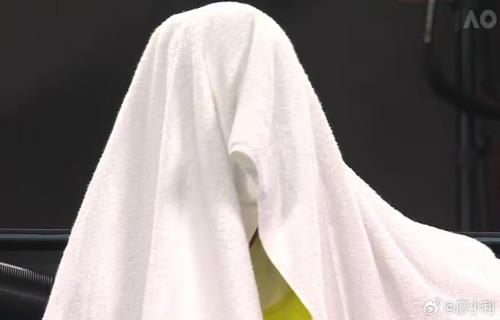 韩国高尔夫服饰品牌皮皮威进军中国市场开设俱乐部与淘宝店